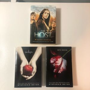 Lot of 3 Stephanie Meyer Paperback Books The Host 2013, Twilight & New Moon PB